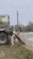 We Got The Runs Logo