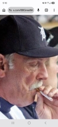 Leyland Tobacco Logo